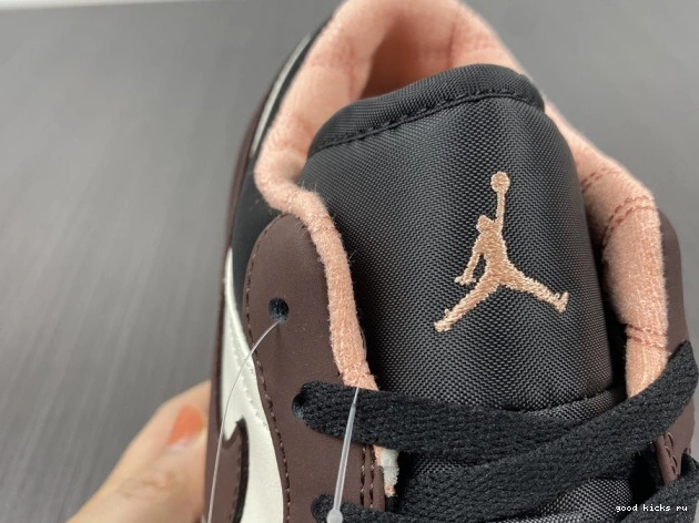 Jordan Air DC6991-200 Mocha 1 Low 0825